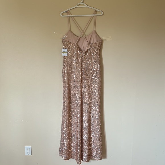 Night Way Gold Formal Dress Size:14 - Picture 3 of 4